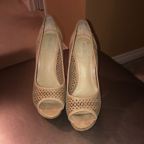 Aldo Shoes - Picture 2 of 2